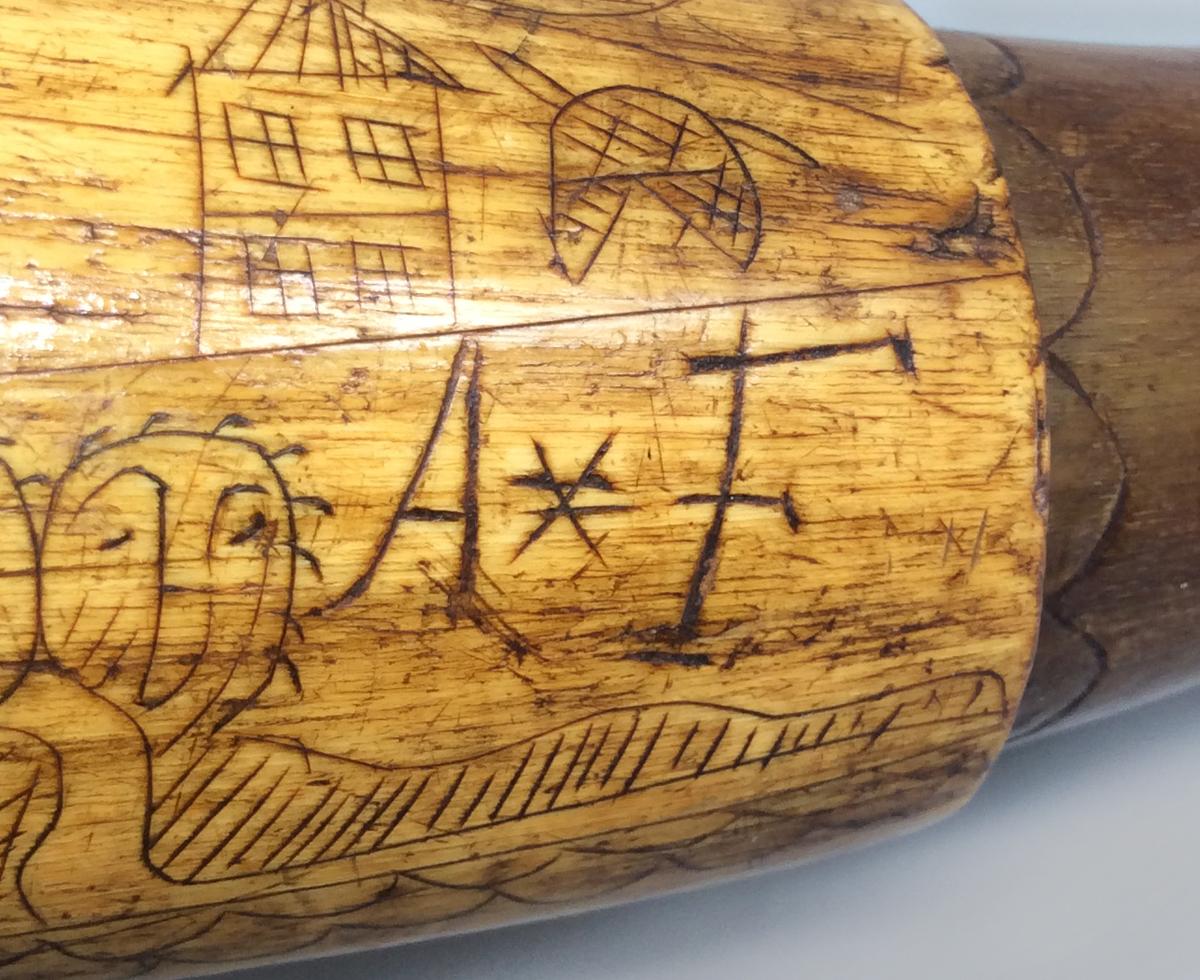 1965.2744 A Powder horn, detail 3 NEH
