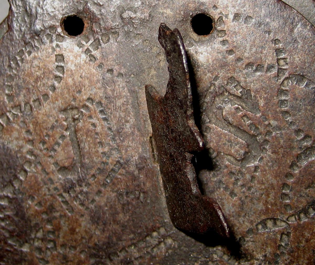 1965.2794 Lamp (mark)