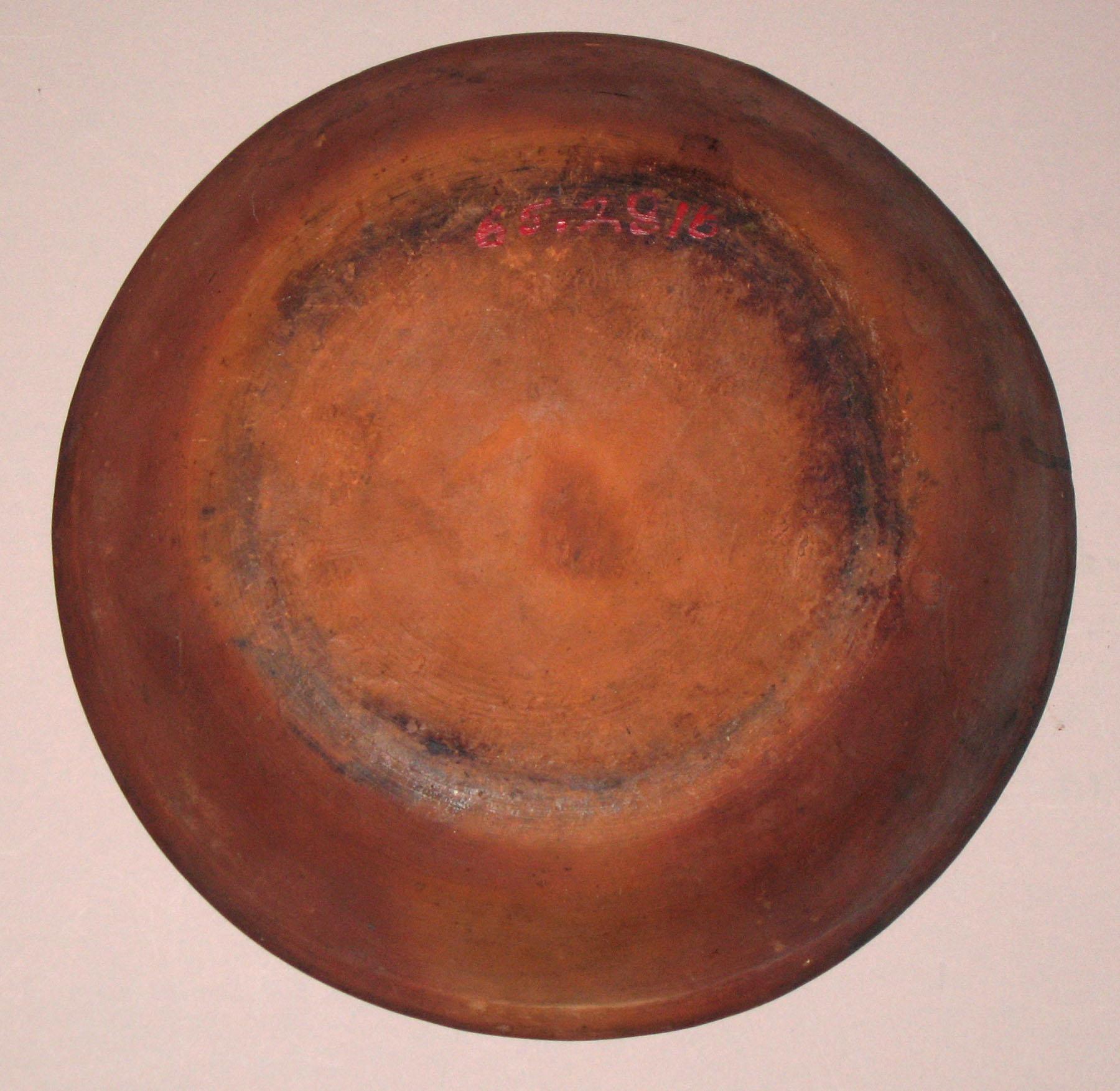 1965.2816 Slipware dish (bottom)
