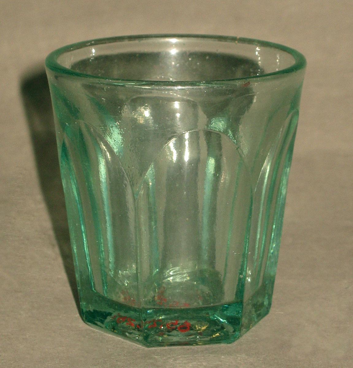 1965.2821 Glass tumbler