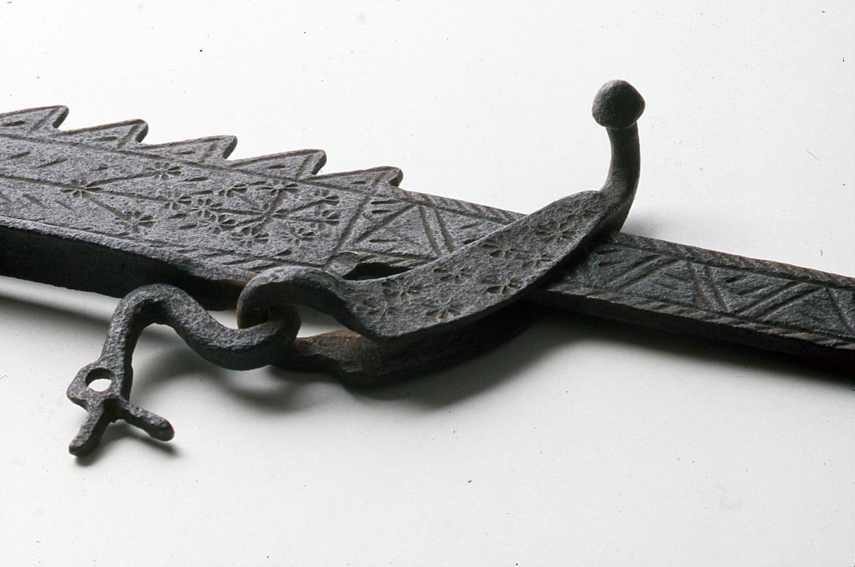 1965.2842 Trammel (detail 2)