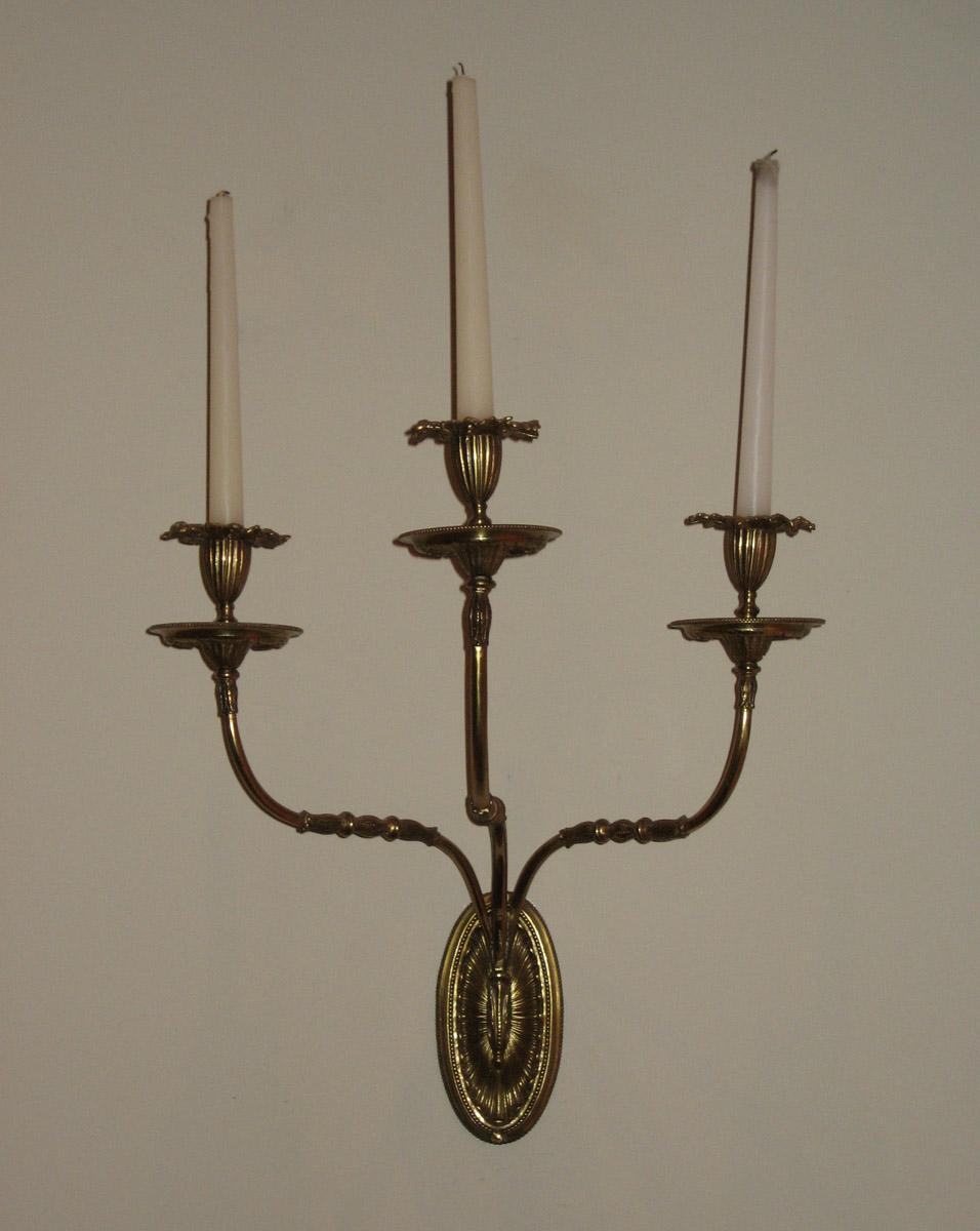 1965.2875.004 Sconce