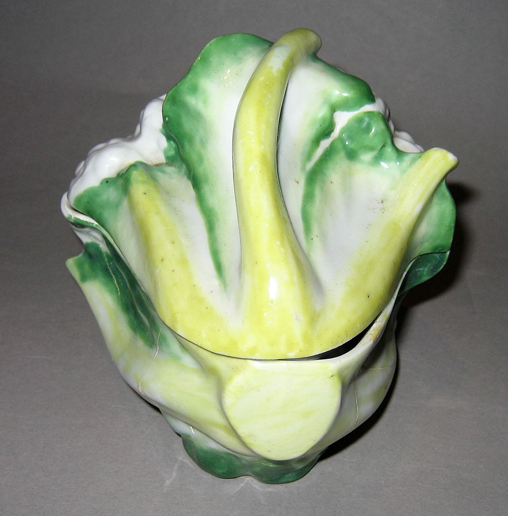 1965.2880 A, B Cauliflower tureen (back)