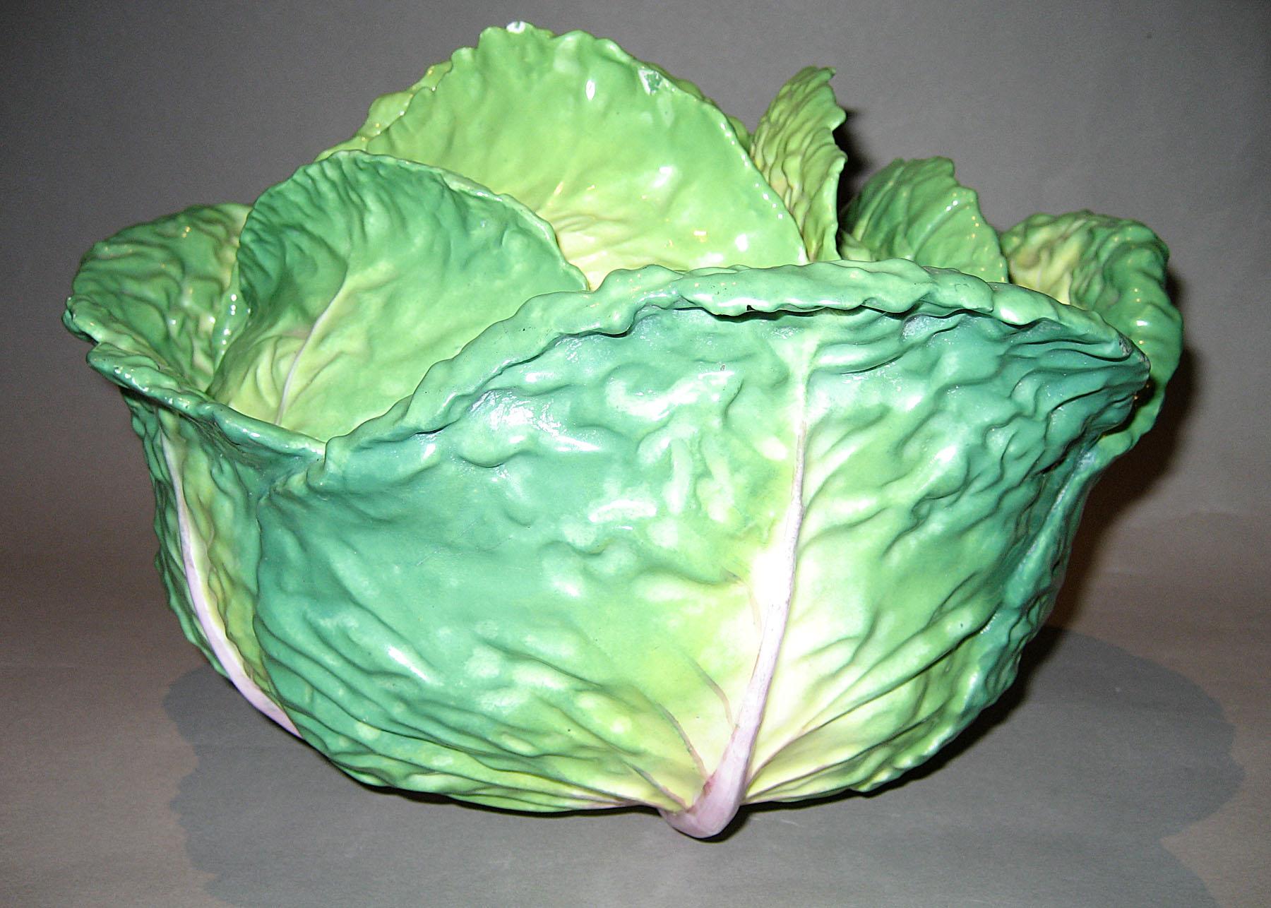 1965.2883 A, B Bowl and cover