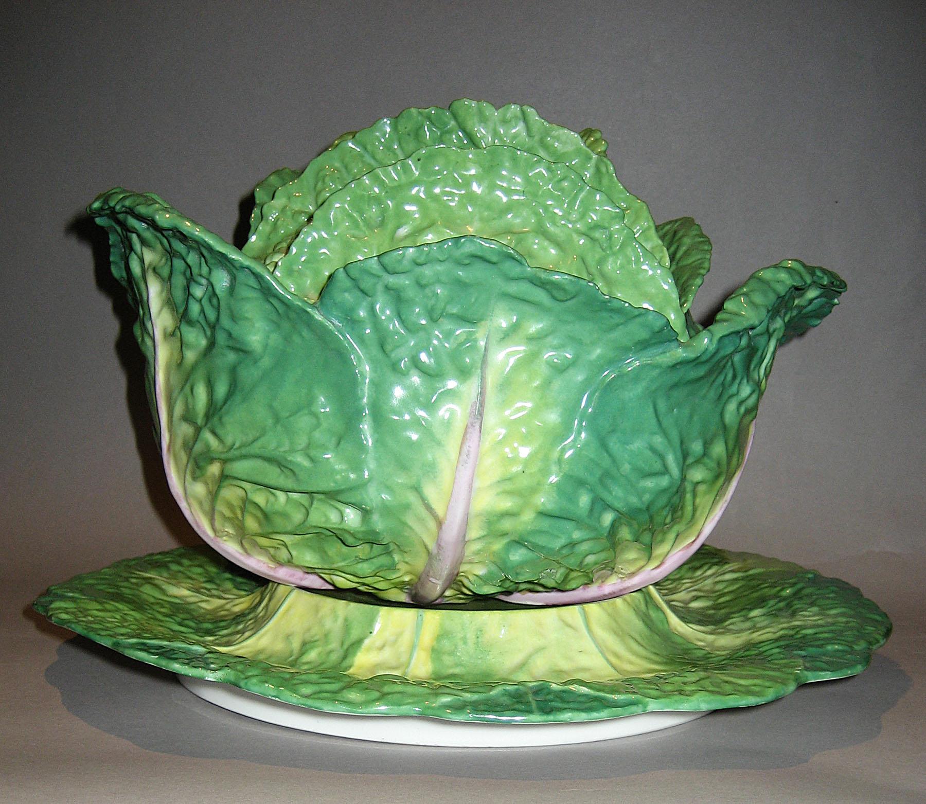 1965.2883 A, B and 1965.2887 Bowl on stand