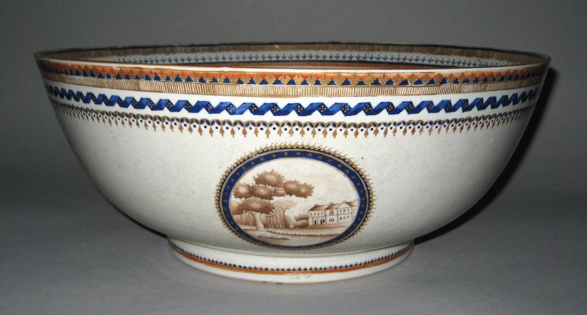 1965.2889 Porcelain Bowl side 1