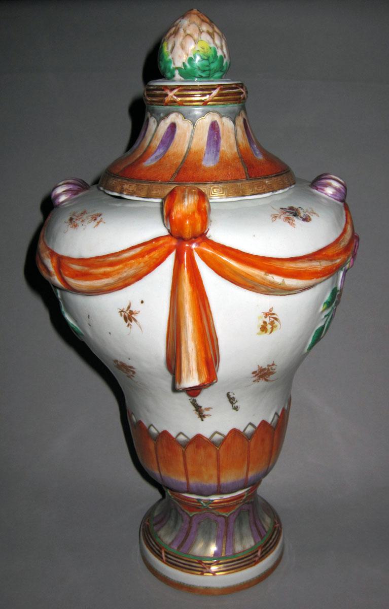 1965.2890 A,B Porcelain urn side