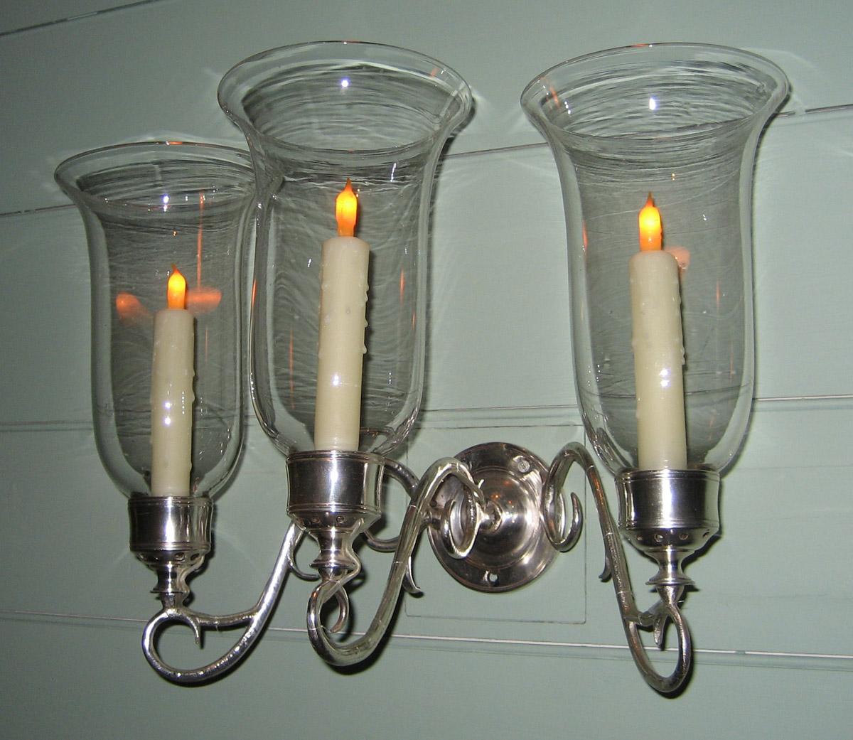 1965.2897 Sconce