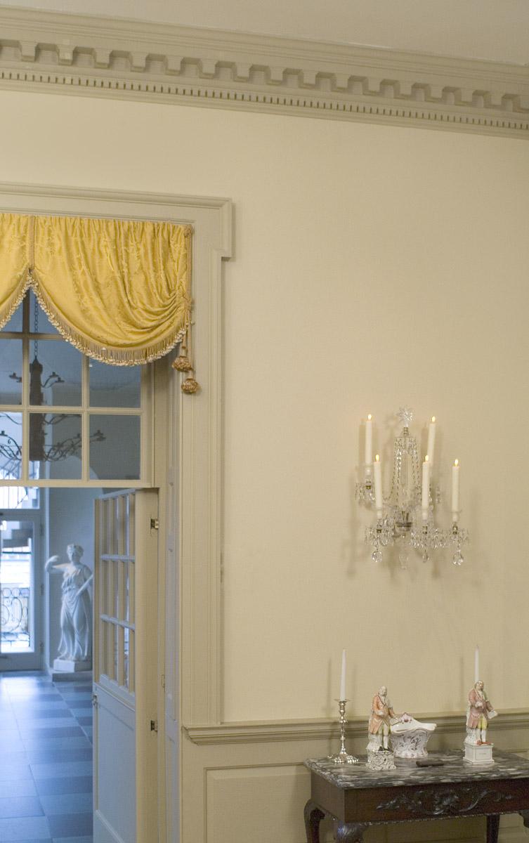 Room-Port Royal Parlor (detail 1)