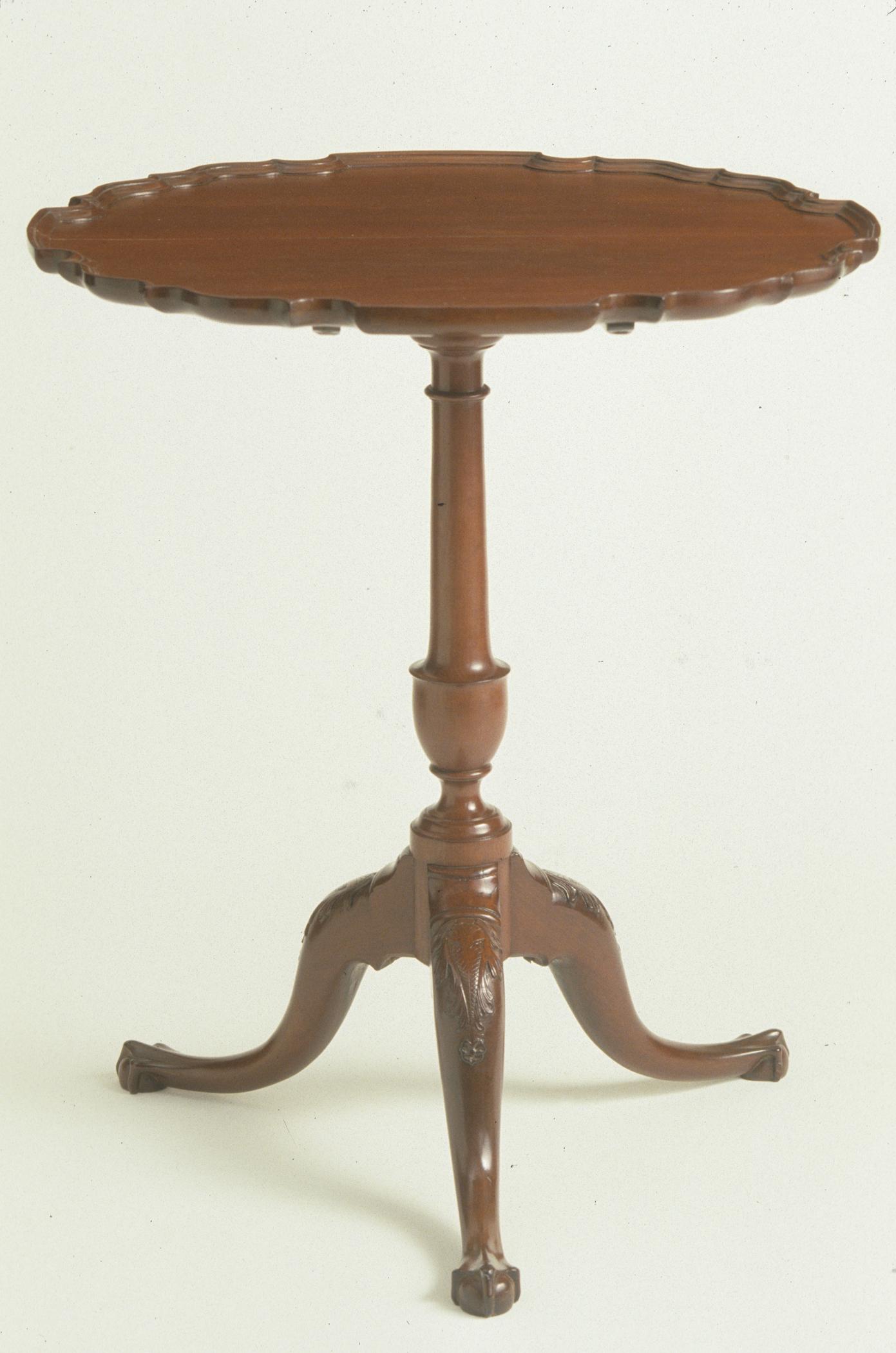 1965.2904 Table, Tea Table, View 1