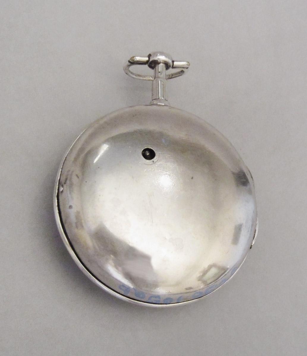1956.0038.105 A, B Watch, underside