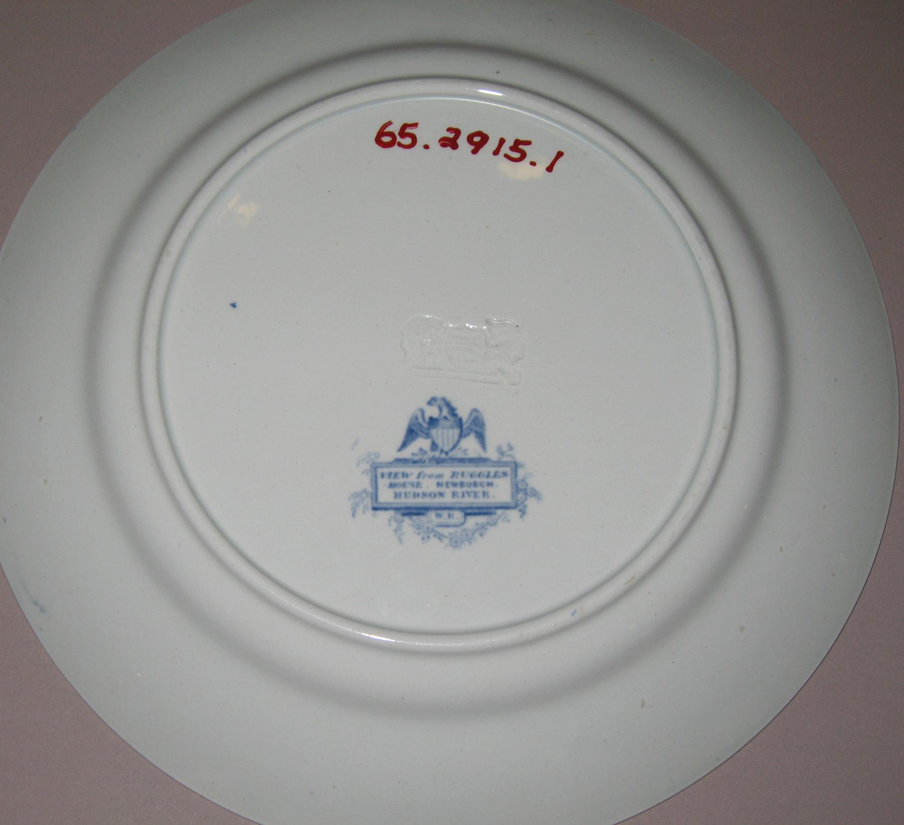 1965.2915.001 Plate (mark)