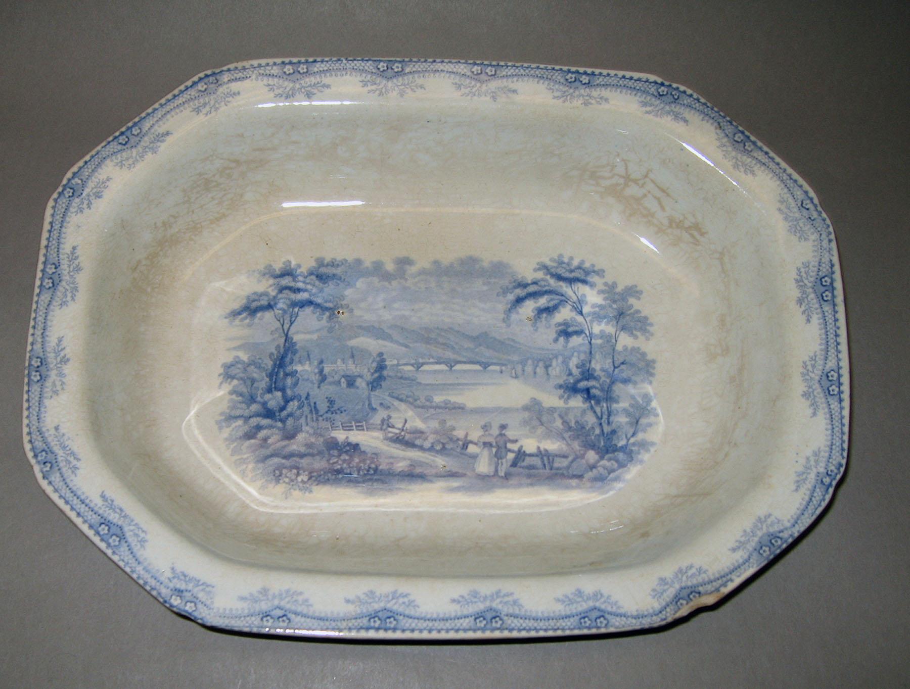 1965.2915.016 Ridgway transfer-printed dish