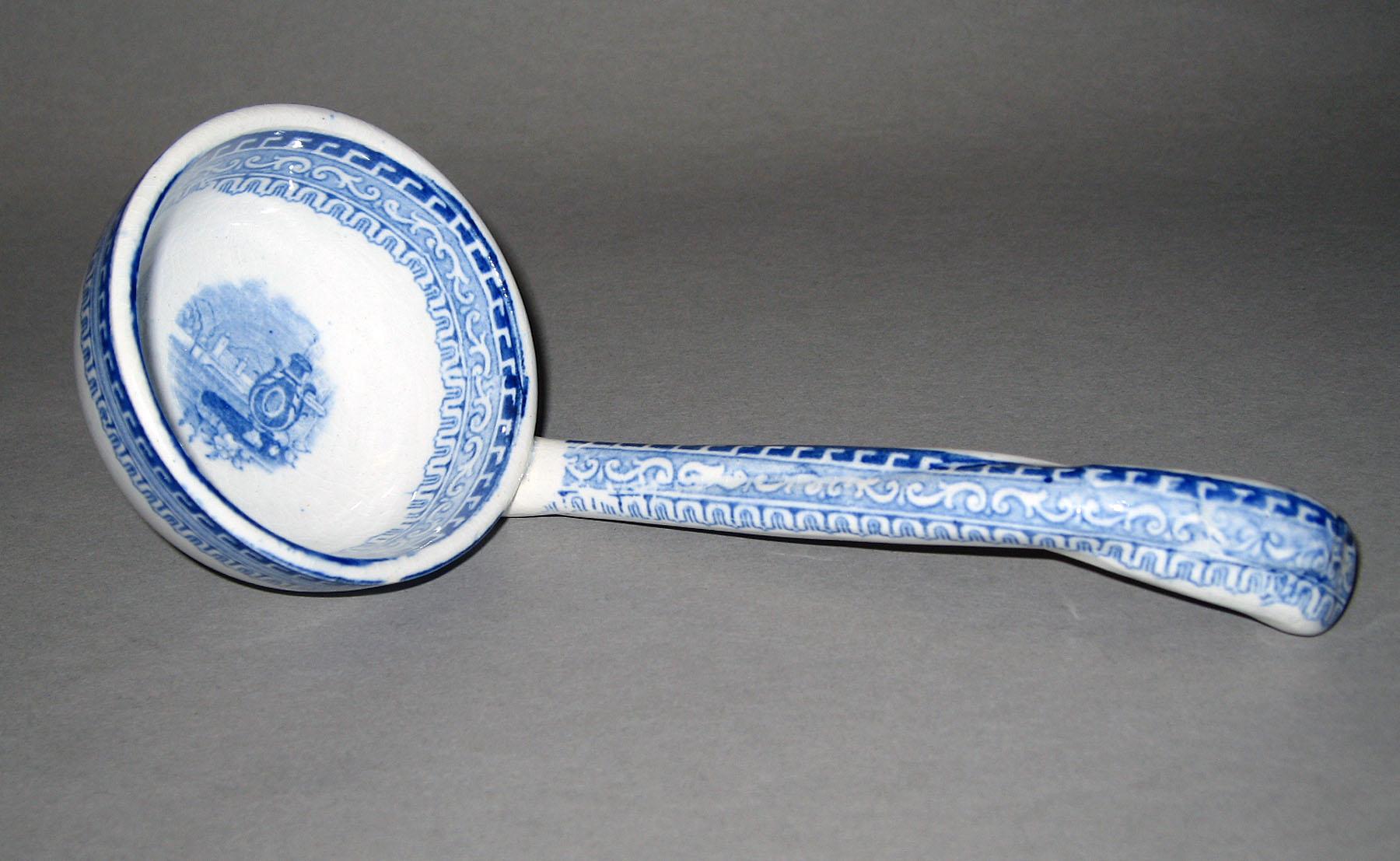 1965.2916 Earthenware ladle