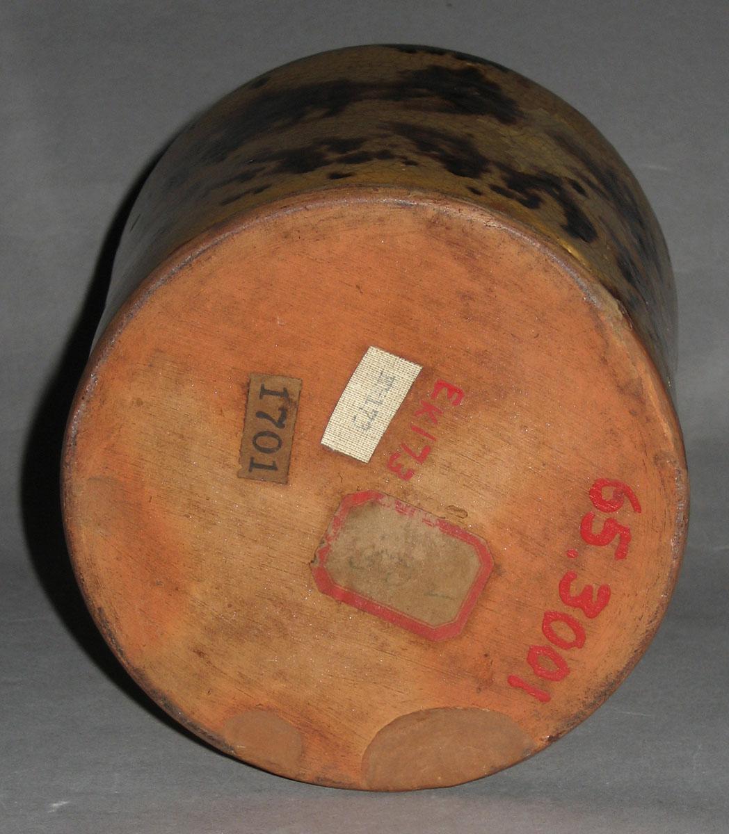 1965.3001 Jar (bottom)