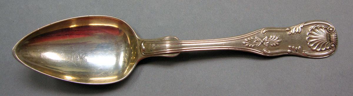 1965.3059 Silver spoon upper surface
