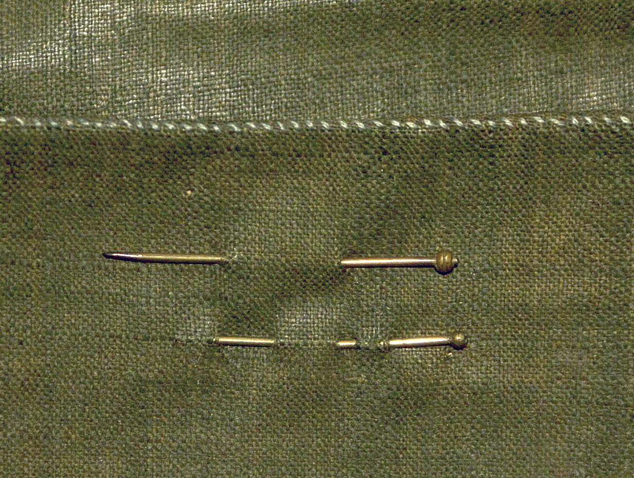 1956.0038.130 Pocketbook, Pins