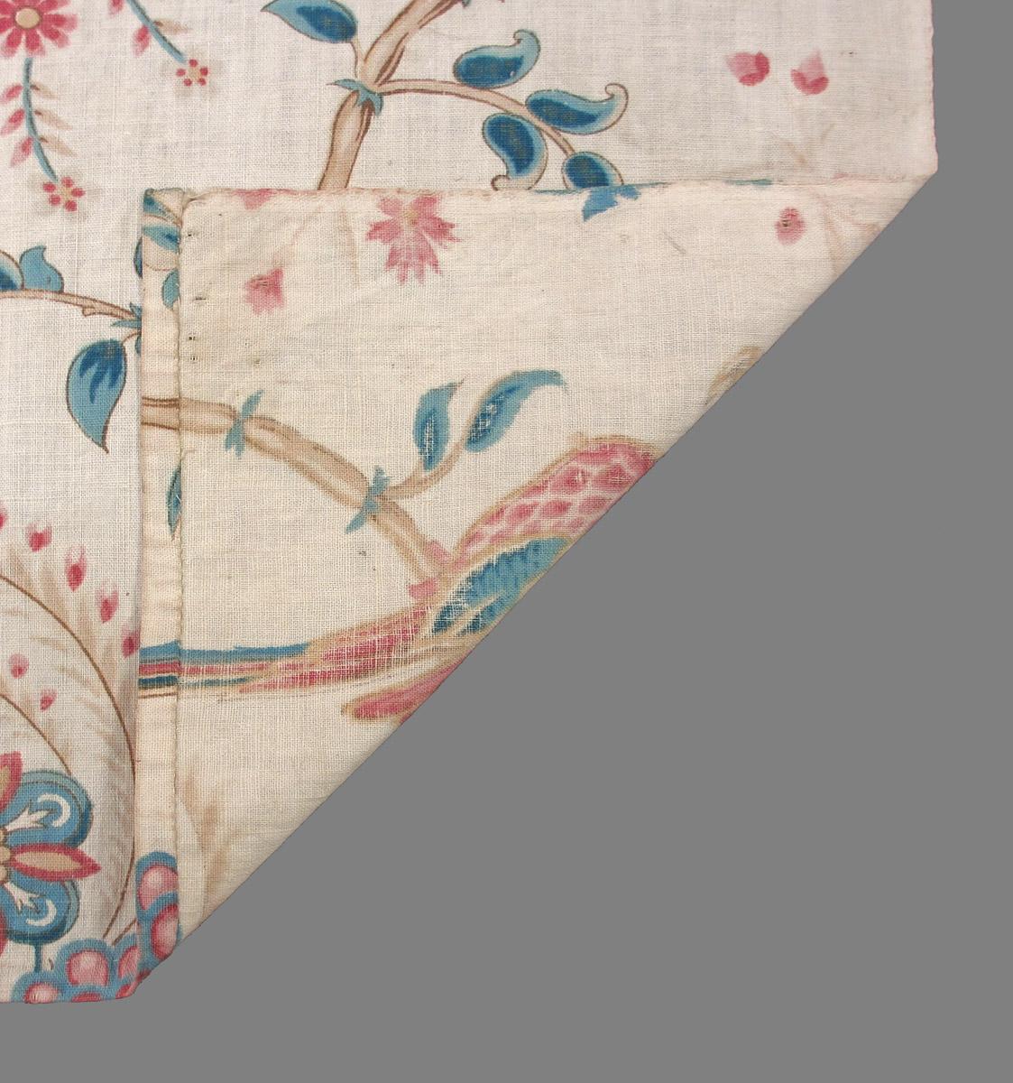 1966.0031 textile, printed folded corner