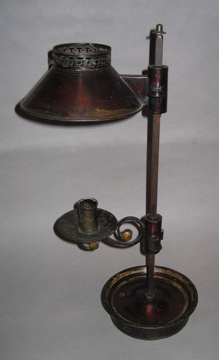 1966.0036 Candlestand