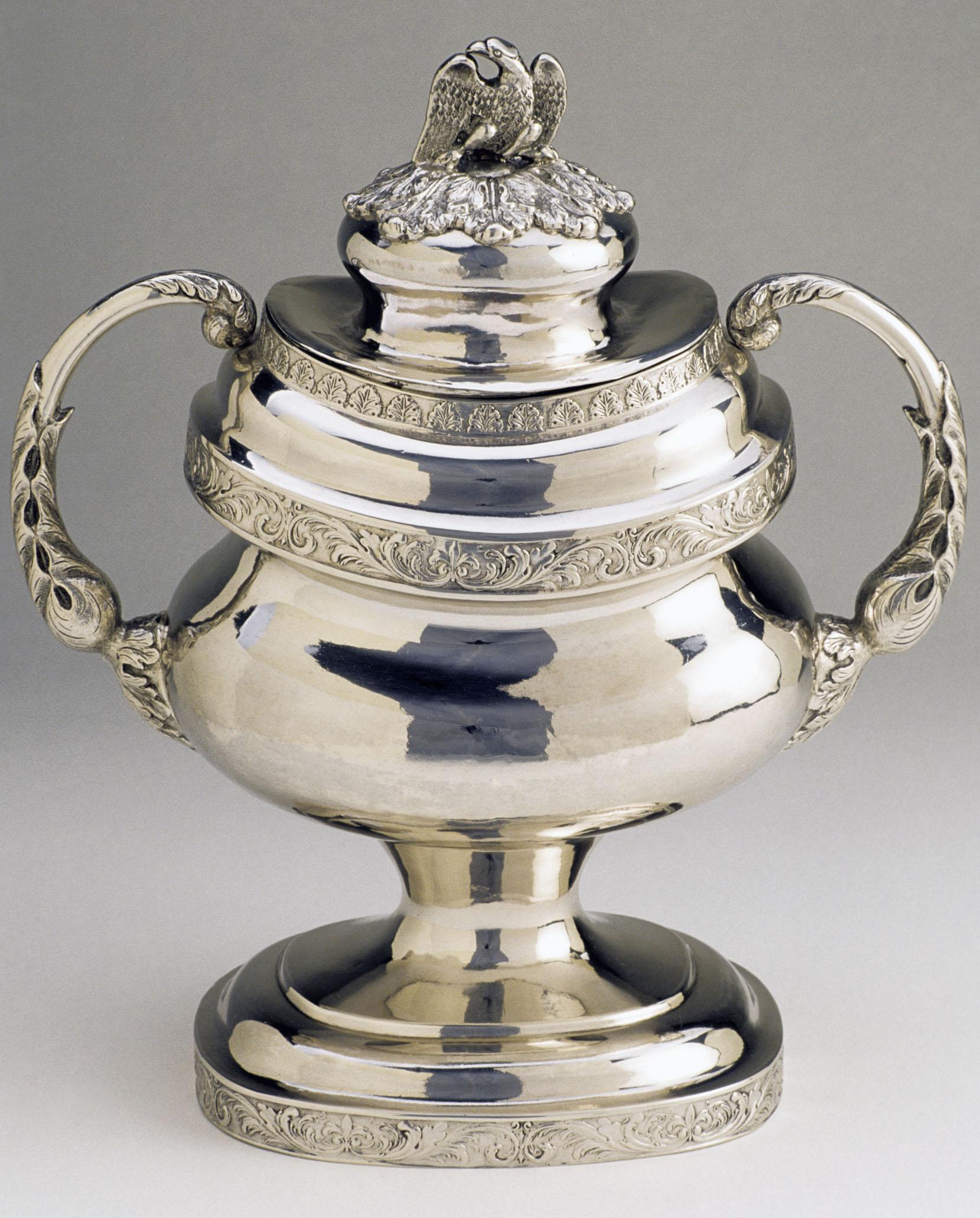 1966.0071.003 A, B Sugar Bowl, view 1