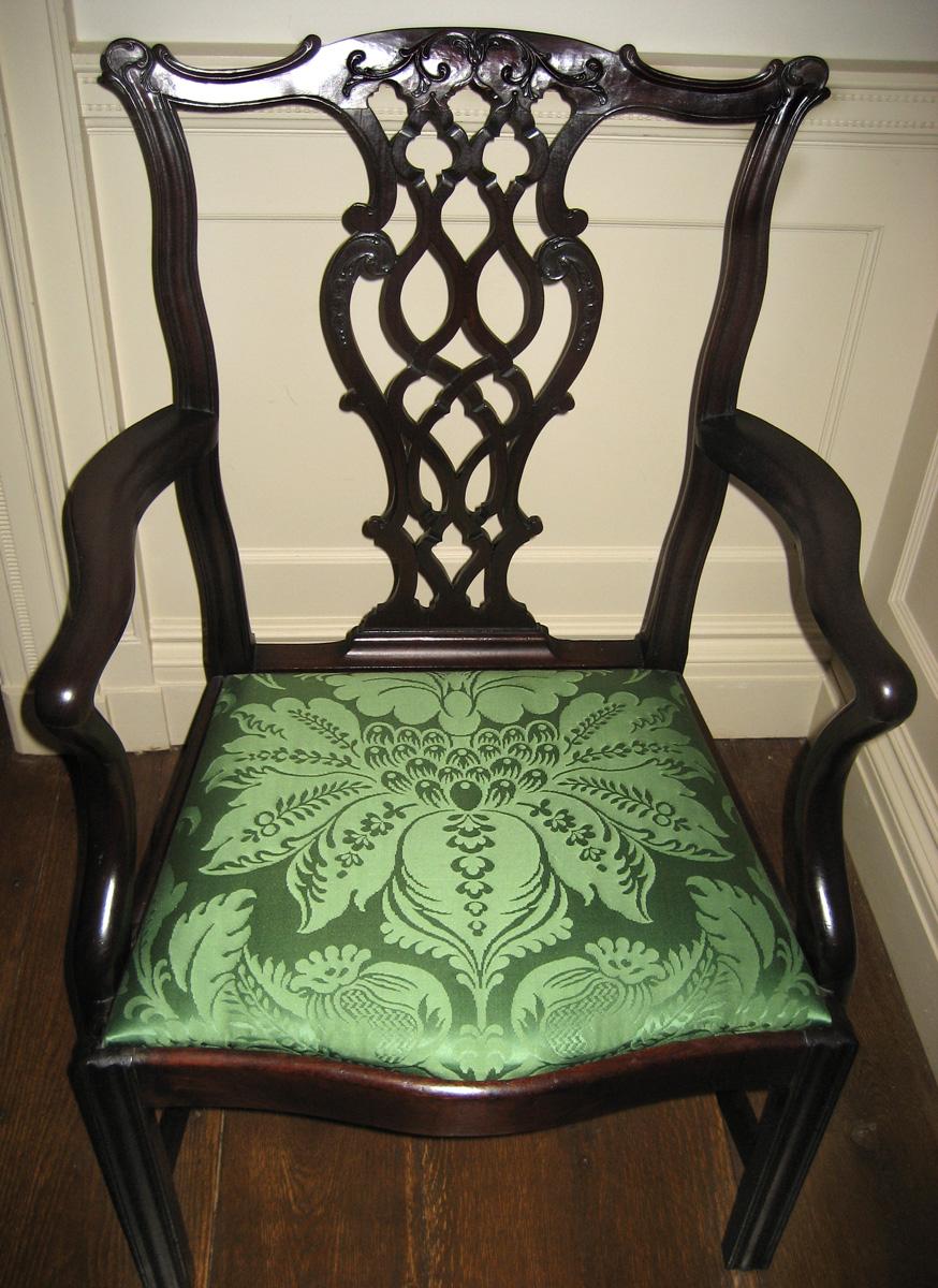 1951.0024 chair with 1984.0617.005 seat view 2