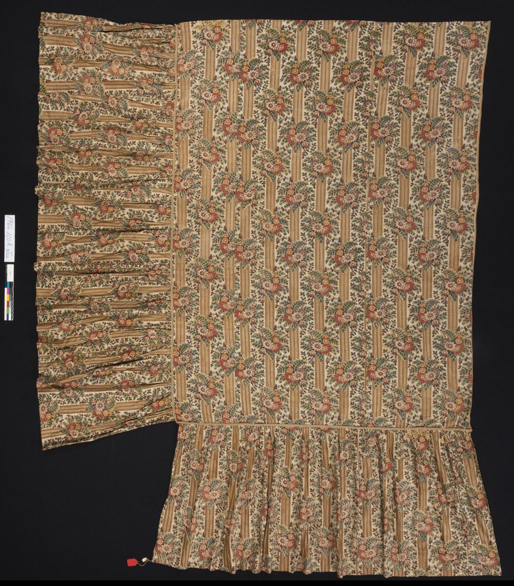 1966.0100 A Bedcover