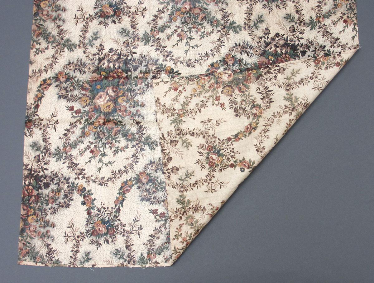 1966.0101 Textile, printed folded corner