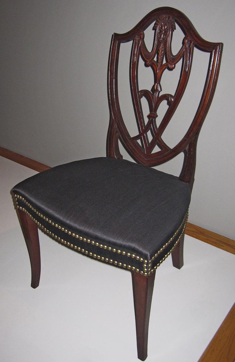 1966.0112 chair, view 1