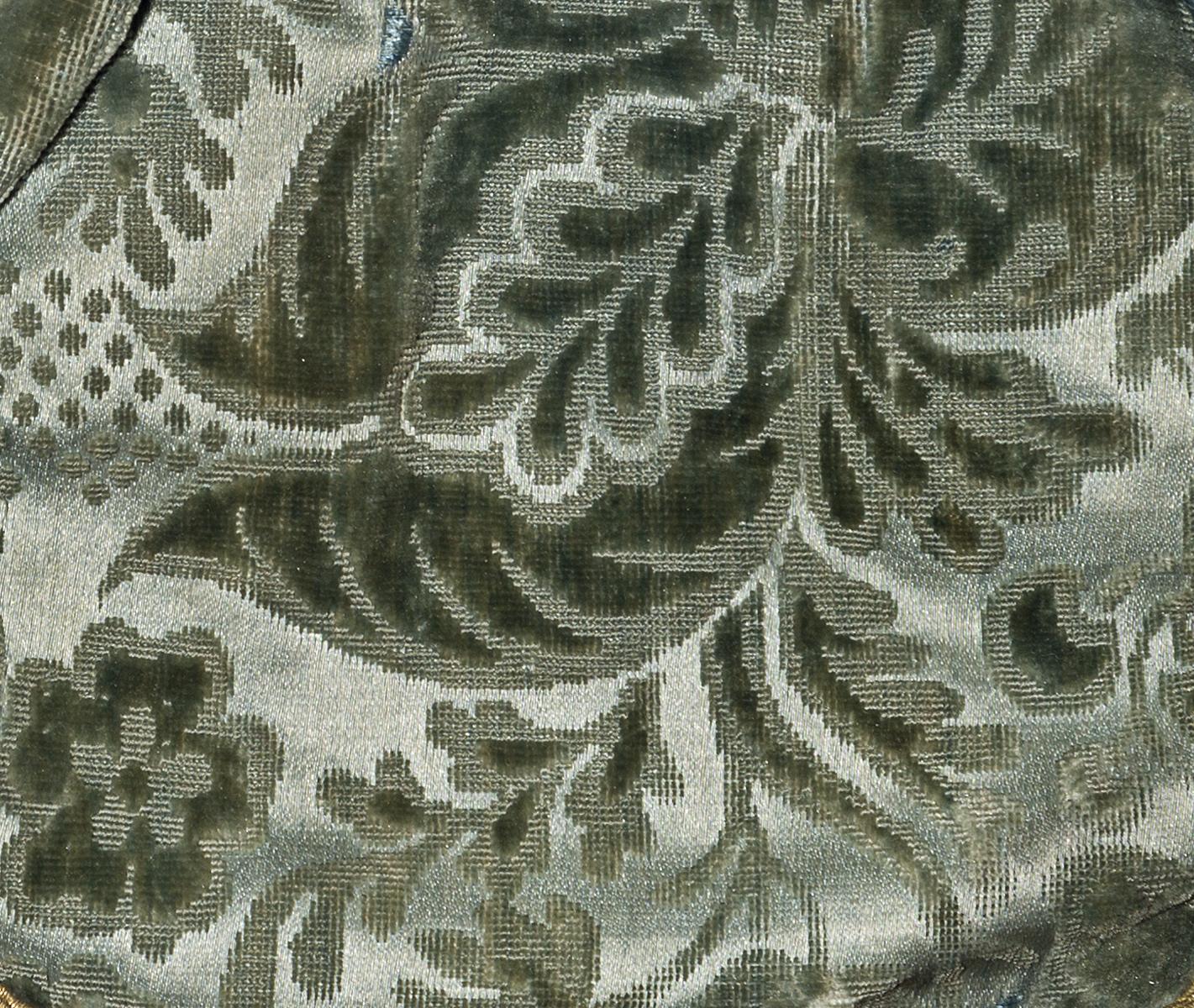 1966.0156 Purse, View 2 Detail