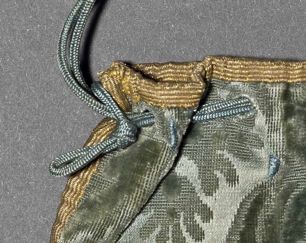 1966.0156 Purse, View 2 Detail 2
