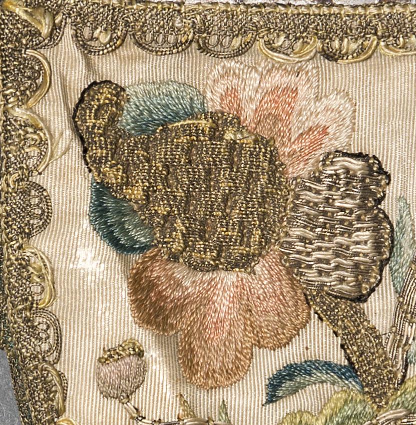 1966.0157 Purse, Detail 3