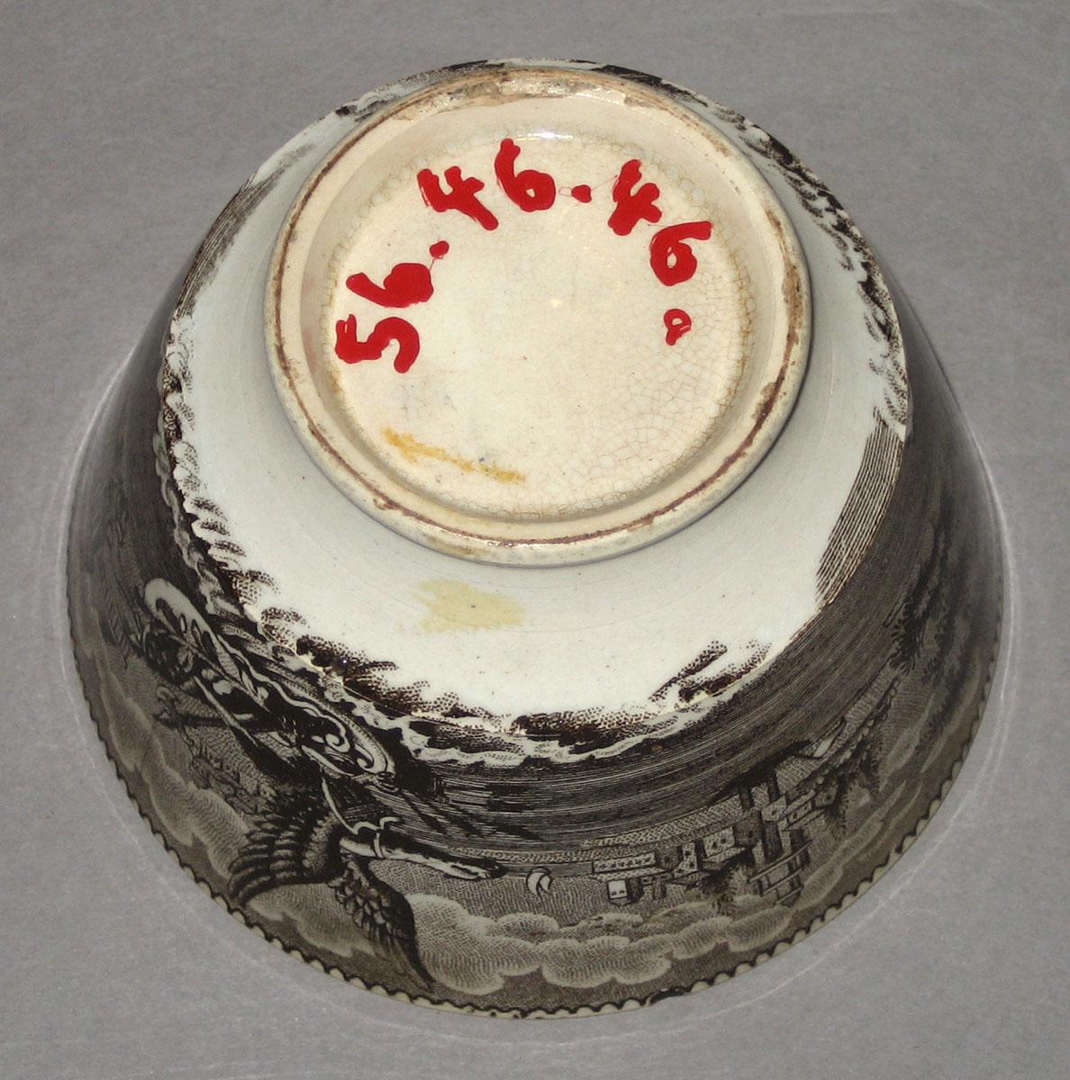 1956.0046.046 A Teabowl (underside)