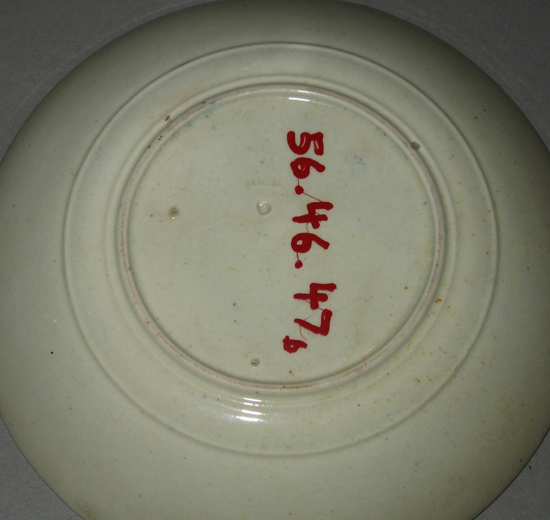 1956.0046.047 B Saucer (mark)