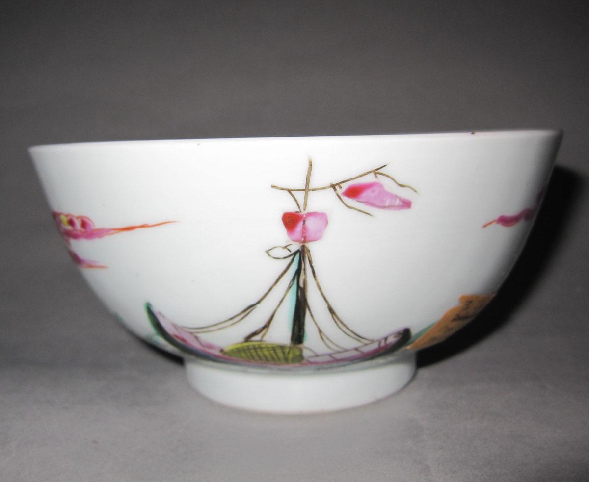 1956.0046.050 Porcelain bowl face three