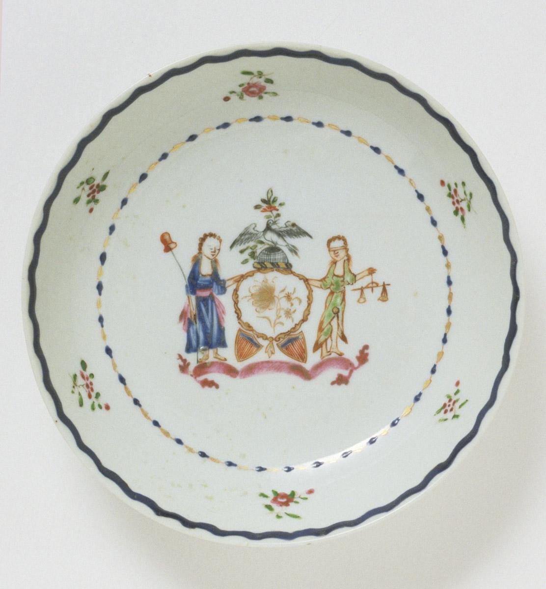 1956.0046.051 Saucer, view 2