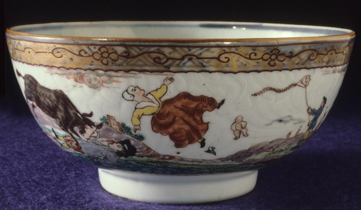 1956.0046.055 Bowl, view 3