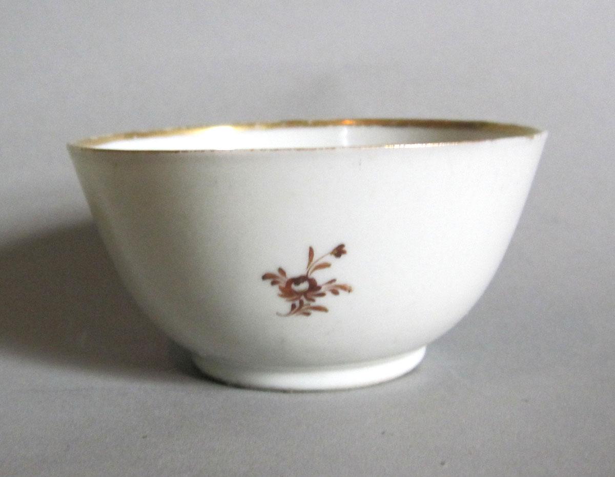 1956.0046.062 Porcelain cup reverse