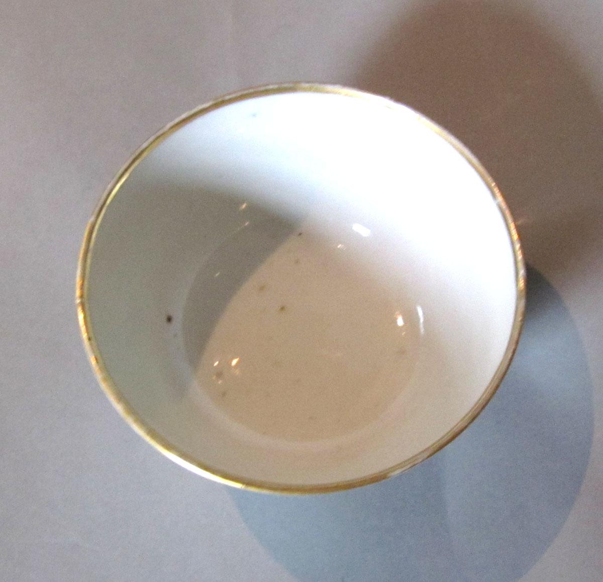 1956.0046.064 Porcelain cup top