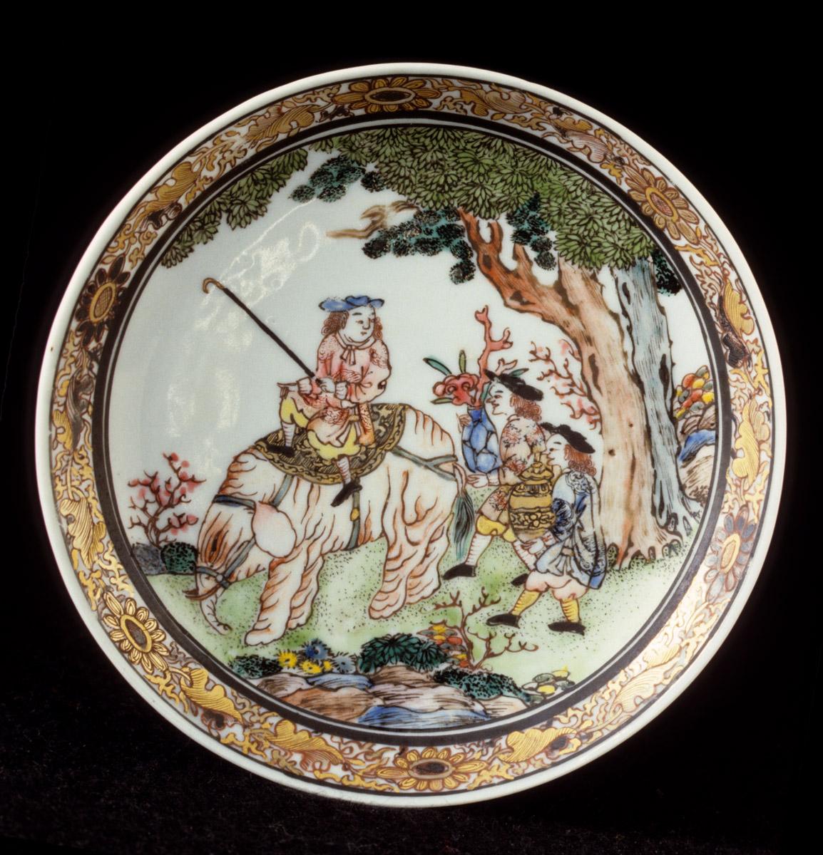 1956.0046.080 B Saucer, view 2