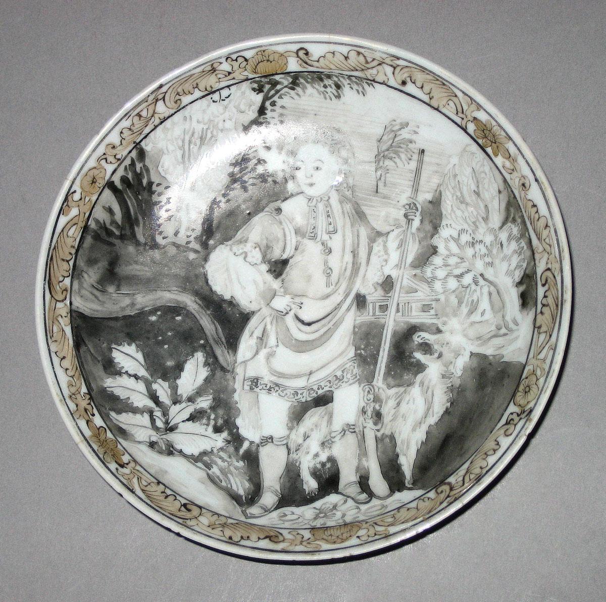 1956.0046.084 Porcelain saucer