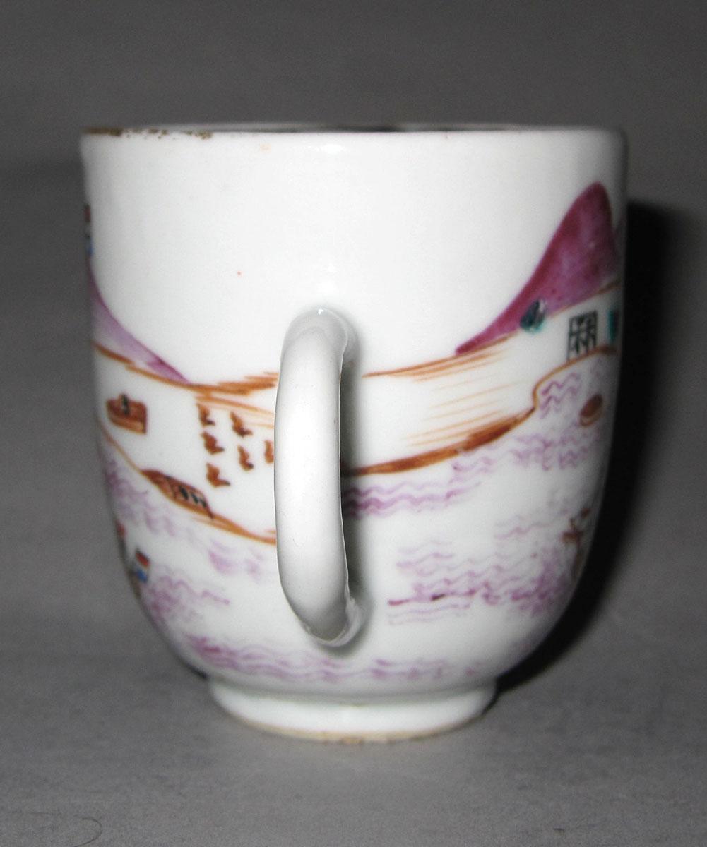 1956.0046.085 A Porcelain coffee cup handle