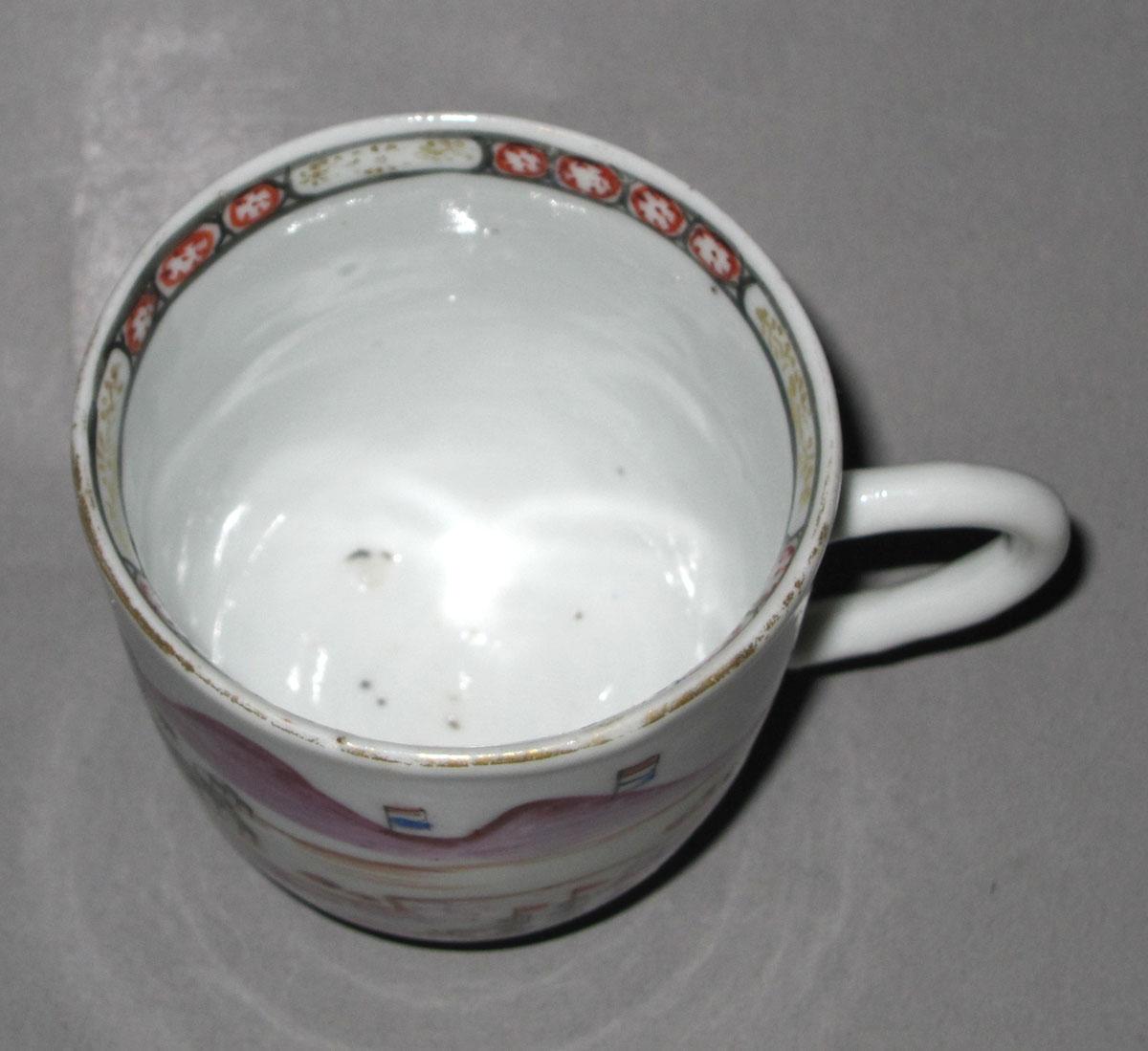 1956.0046.085 A Porcelain coffee cup top