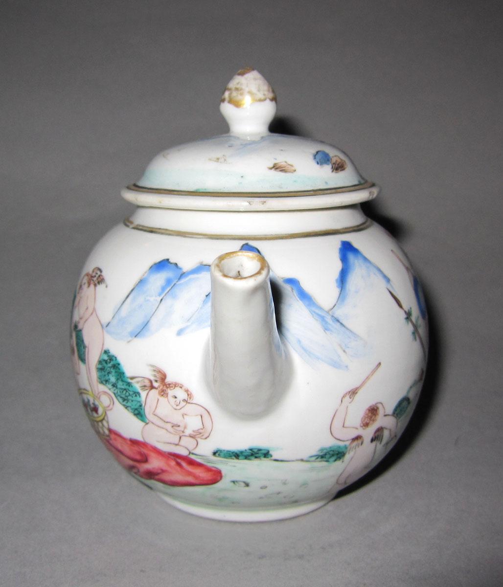 1956.0046.103 A, B Porcelain teapot spout