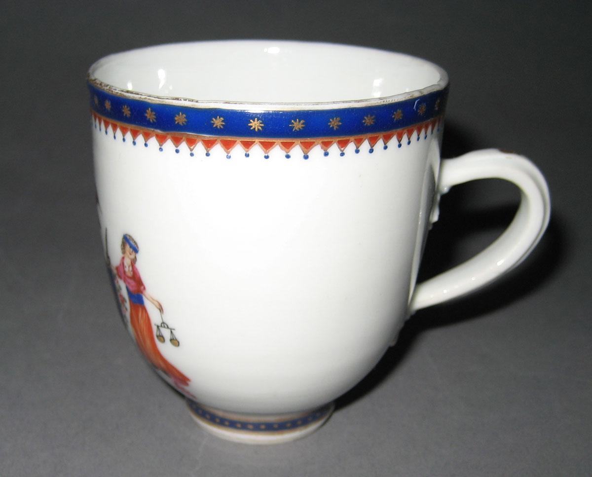 1956.0046.105 Porcelain Teacup side
