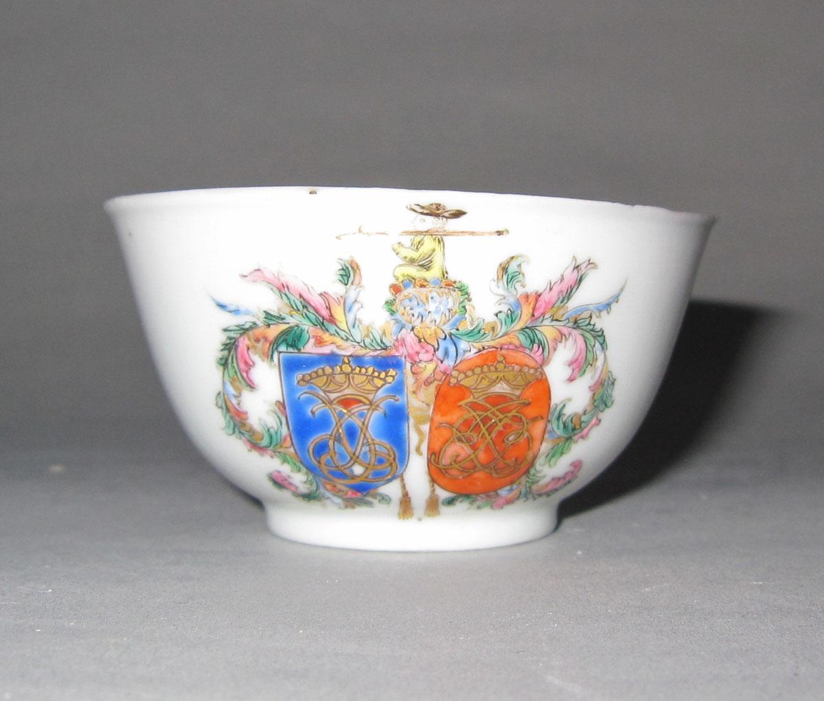 1956.0046.106 Porcelain cup