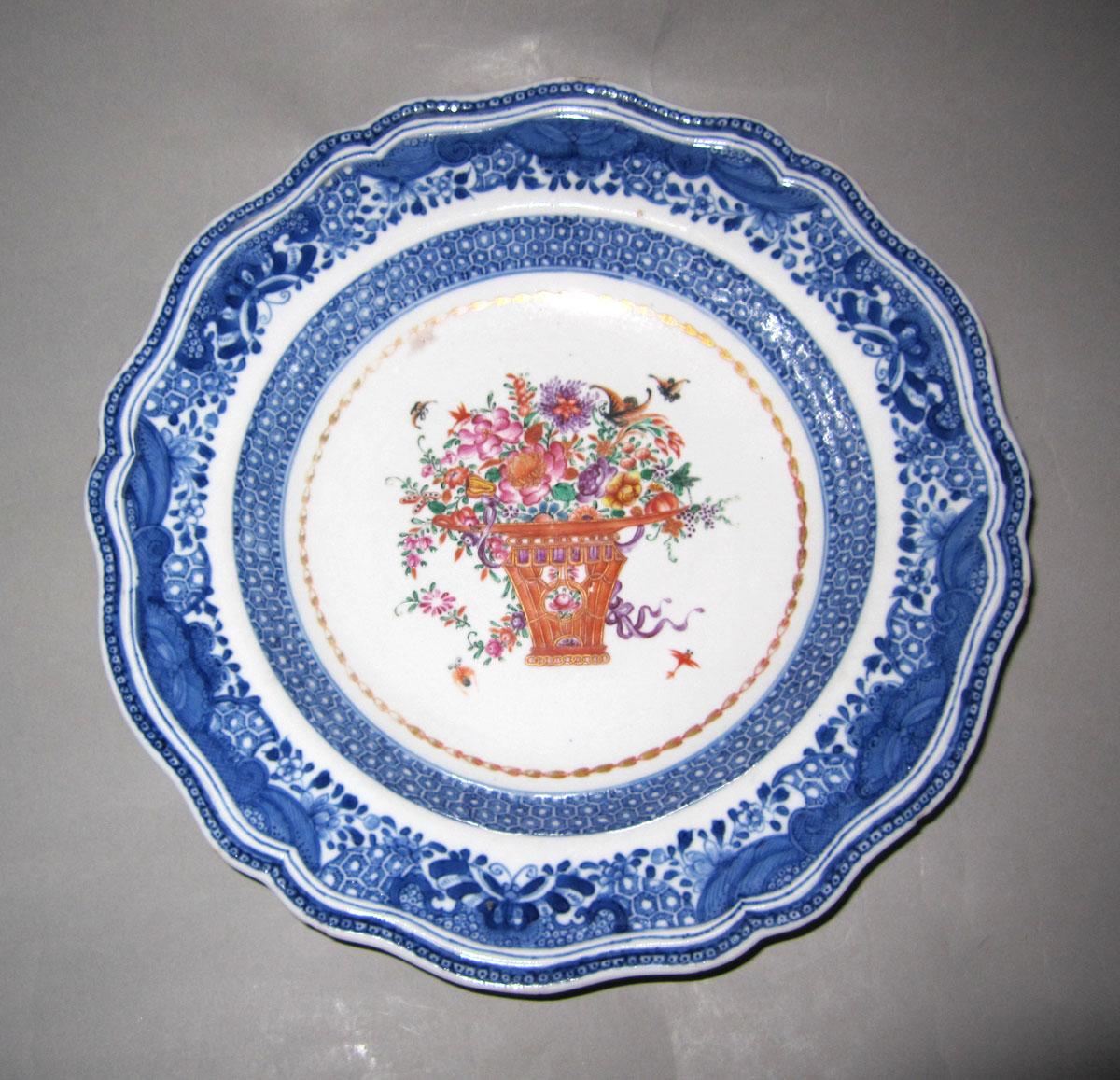 1956.0046.108 Porcelain soup plate