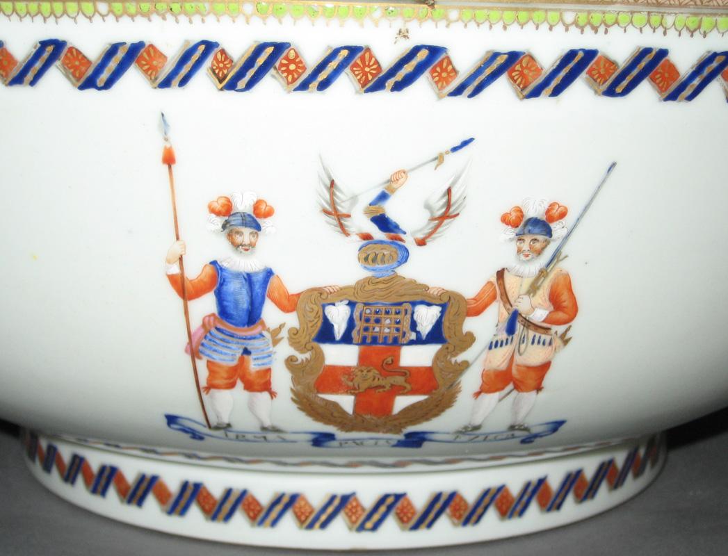 1956.0046.112 Punch Bowl detail