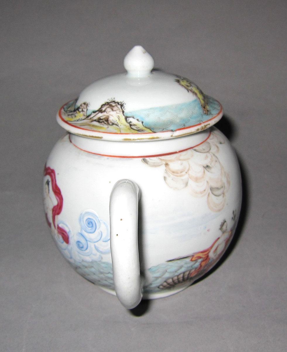 1956.0046.113 A, B Porcelain teapot handle