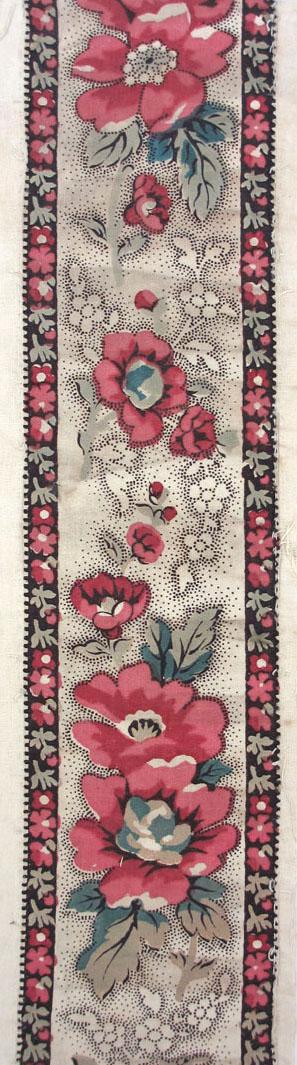 1956.0056.008 textile, printed repeat