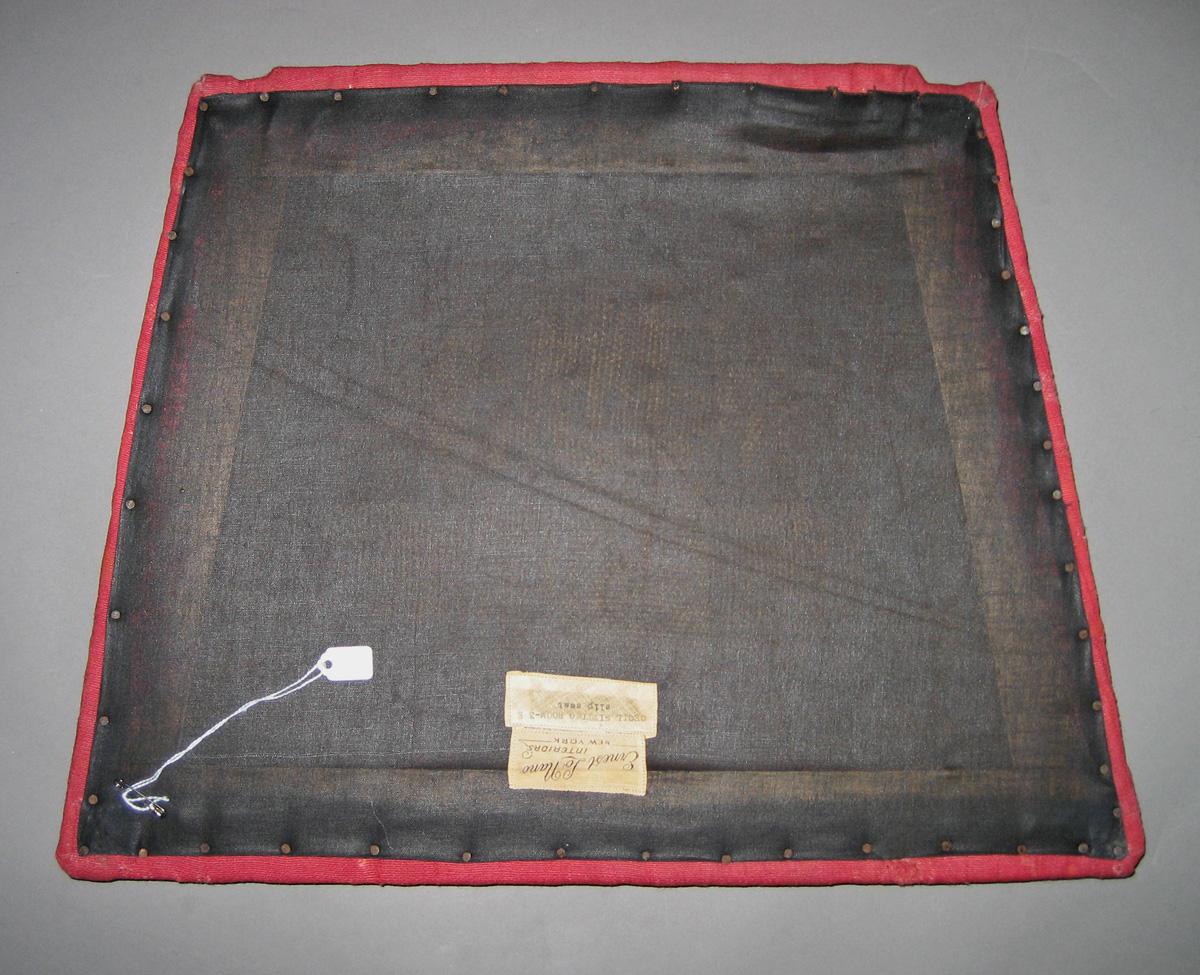 1969.5509 Slip seat for chair 1951.0026 reverse